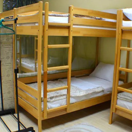 Ballet Hostel *