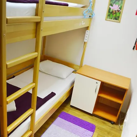 Ballet Hostel *